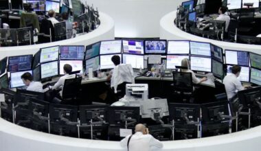 European shares rise as investors eye tariff clarity, economic data