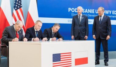 Poland inks deal with US consortium to advance first nuclear plant project