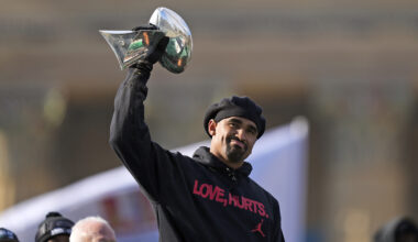 Eagles QB Jalen Hurts to skip White House celebration, administration official tells AP