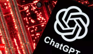 ‘Godfather of AI’ Geoffrey Hinton agrees with ‘dangerous’ label that Elon Musk said for ChatGPT maker OpenAI; warns … |