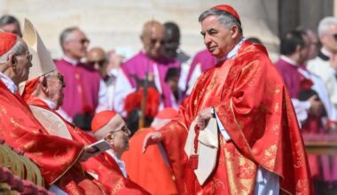 Cardinal Becciu renounces participation in upcoming conclave