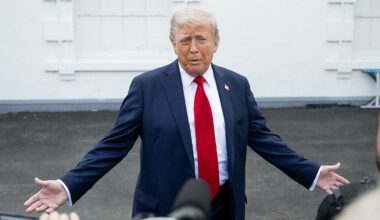 How is the economy after Trump's first 100 days?
