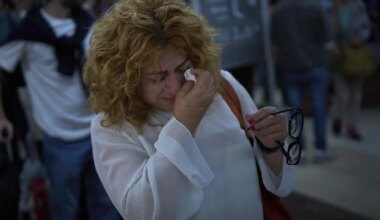 Apagón de luz en España, última hora en directo | Interior rebaja la emergencia en seis comunidades que lo habían pedido: sólo mantiene el mando en Extremadura y Madrid