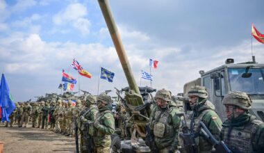 Global military spending jumped more in 2024 than any year since Cold War, think tank says