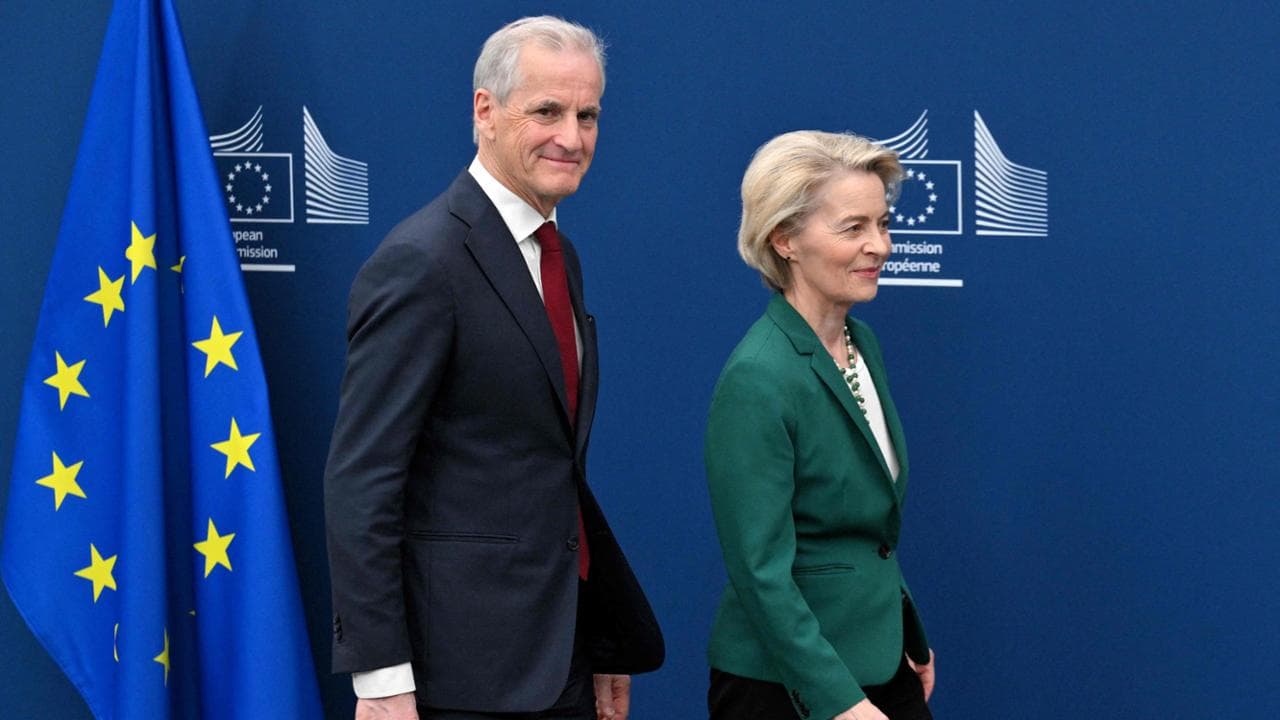 European Commission President Ursula von der Leyen (R) and Norway's Prime Minister Jonas Gahr Store leave at the end of a press conference at the EU Commission headquarters in Brussels on April 7, 2025. (Photo by Nicolas TUCAT / AFP)