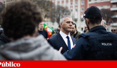 Ex-juiz que lidera o Ergue-te e Mário Machado detidos pela PSP | PSP