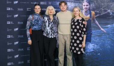Vaata fotosid Poola-Eesti-Tšehhi noortefilmi „Veepidu“ esilinastusest ja järelsuminast