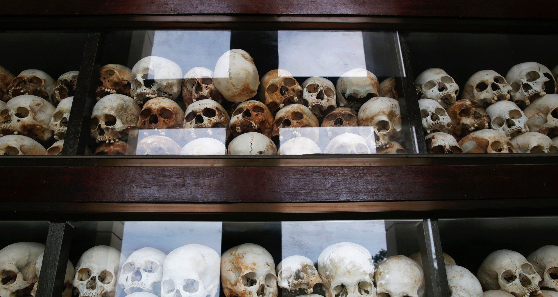 Fifty years after fall of Phnom Penh, history weighs on Cambodian politics | Conflict News