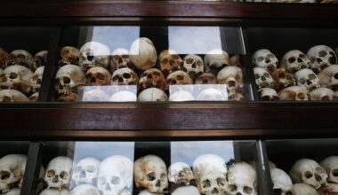 Fifty years after fall of Phnom Penh, history weighs on Cambodian politics | Conflict News