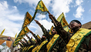 between the disarmament of Hezbollah and the risk of a new civil war