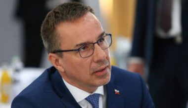Ecco aj Lowa sľúbili kompenzácie ľuďom, ktorí prídu o prácu