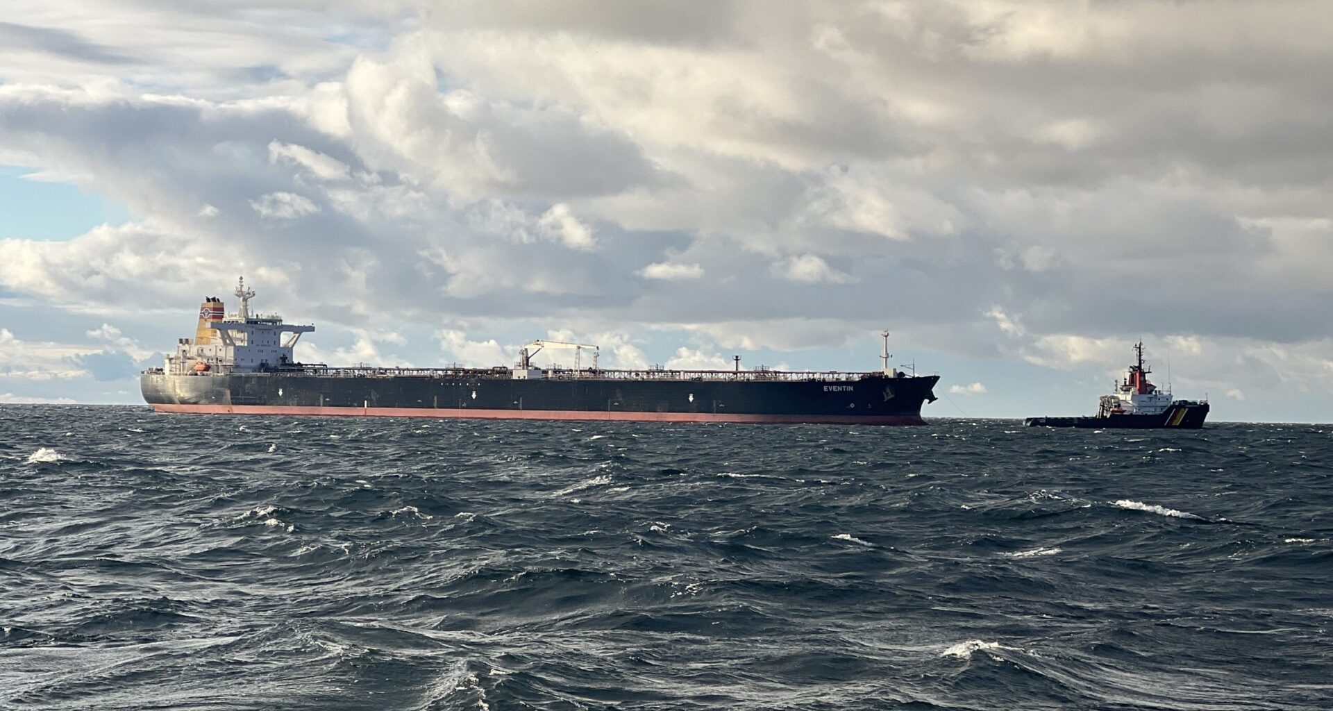 Tanker EVENTIN adrift in the Baltic Sea