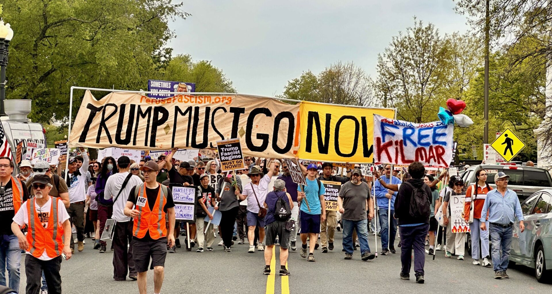 ‘Our rule of law means nothing’: Protestors in DC demand return of Kilmar Abrego Garcia