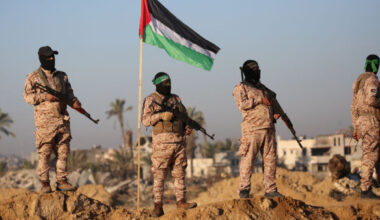 Hamas ready to free all captives for five-year truce