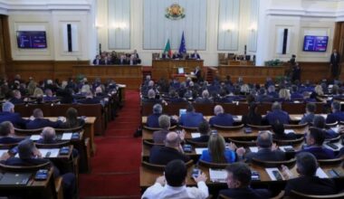 Bulgaria's government survives no-confidence vote brought by pro-Russia party