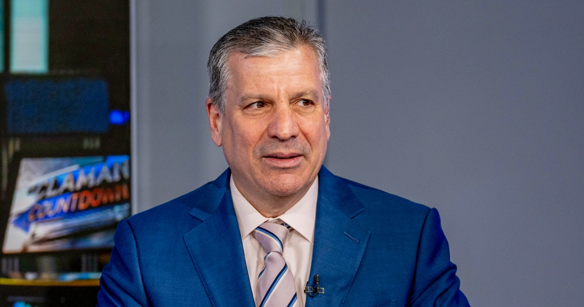 Fox Business' Charlie Gasparino calls out Trump's tariff spin: The White House 'capitulated'