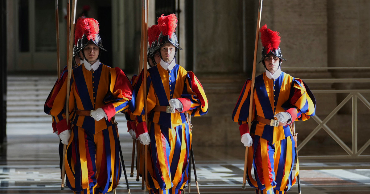 Pontiff lies in state in St. Peter's Basilica for 3 days ahead of funeral