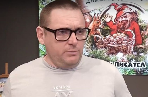 Историята на Димитрий - руснакът, който живее в България и пише приказки за нашите деца