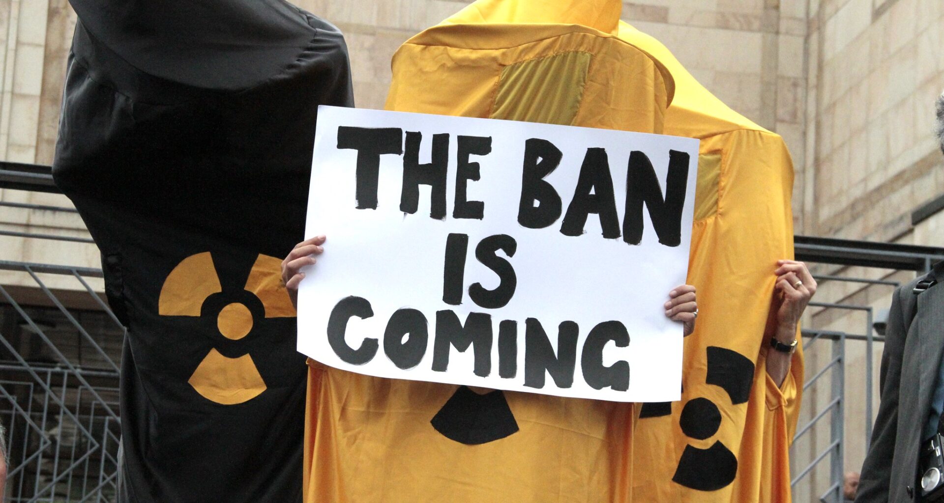 Disarming deterrence and abolishing nuclear weapons
