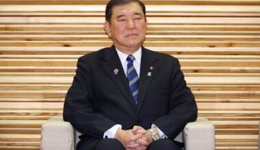 Japan Ruling Coalition Divided over Consumption Tax Cut