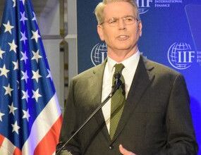 U.S., Japan Not to Discuss Currency Targets: Bessent