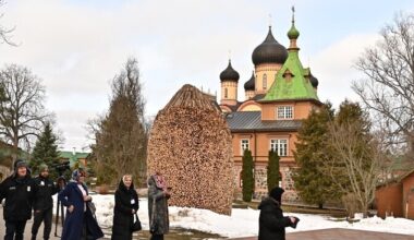 Daily: The 'Great Onion War' to sever Russian orthodox Influence in Estonia | News