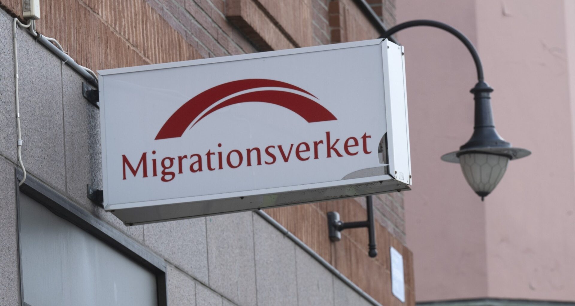Asylsökande är oroliga efter regeringens förslag - Radio Sweden på lätt svenska