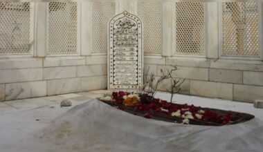 Aurangzeb, The Ghosts Of History, And The Politics of Remembrance