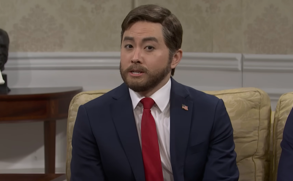 Bowen Yang parodying JD Vance in an "SNL" skit
