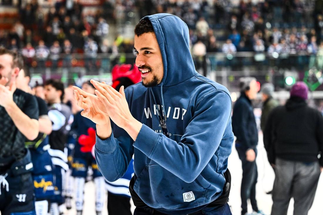 Colin Ugbekile - Position: Verteidiger - Aktueller Verein: Iserlohn Roosters