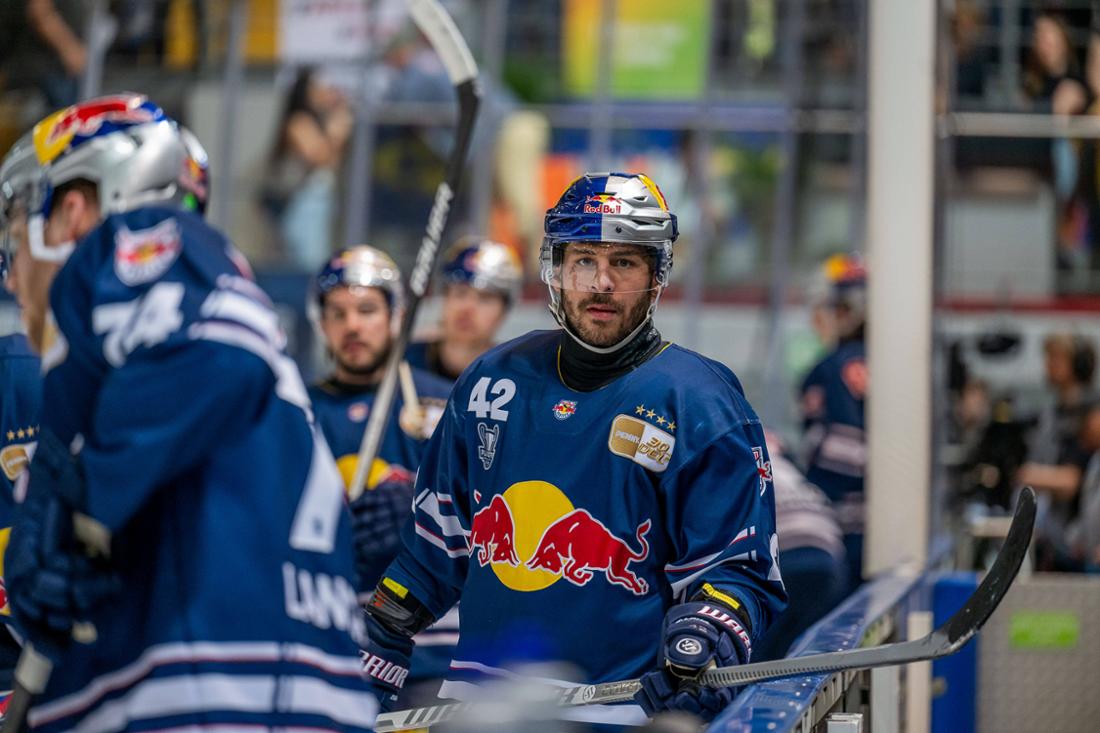 Yasin Ehliz - Position: Rechter Flügel - Aktueller Verein: EHC Red Bull München