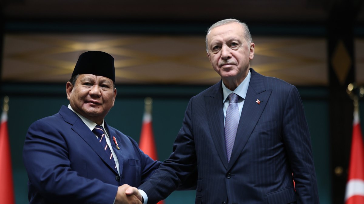 Indonesia says wants to join Türkiye's 5th-gen fighter jet project