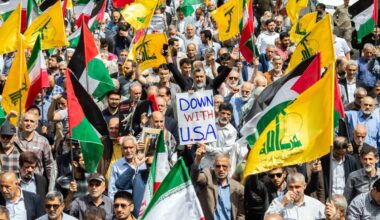 Years of distrust hang over U.S. and Iran as negotiators head to Oman