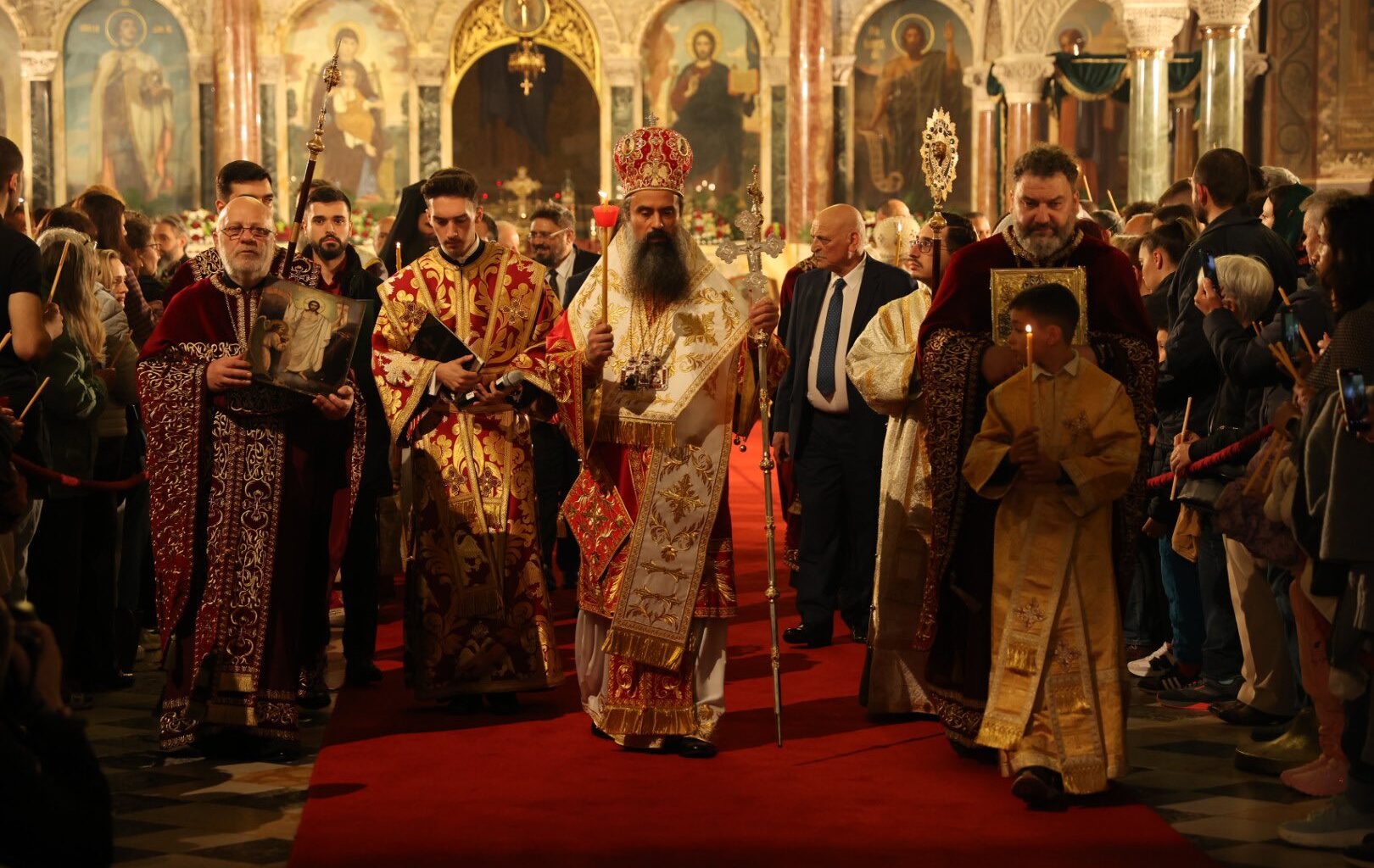 Patriarch of Bulgaria celebrated the Resurrection of Christ at Alexander Nevsky Cathedral (VIDEO)