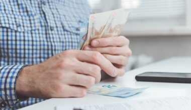 RTL Infos - L'index arrive: La hausse des salaires est "très probable" au Luxembourg