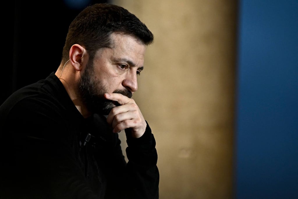 Ukraine’s President Volodymyr Zelensky looks on as he speaks at the headquarters of French national public television broadcaster “France Televisions” in Paris, on March 27. Photo: AFP Ukraine’s President Volodymyr Zelensky looks on as he speaks at the headquarters of French national public television broadcaster “France Televisions” in Paris, on March 27. Photo: AFP