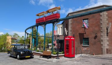 This amusement park in Italy has opened a new area themed after London/the UK, did they nailed it?