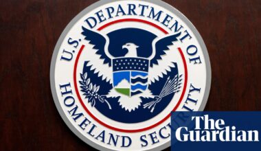 US judge allows White House to require noncitizens to register with government | Trump administration