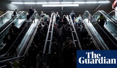 Power begins to return to Spain and Portugal after unprecedented blackout | Spain