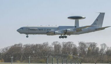 RTL Today - Eyes in the sky: NATO aircraft turns heads in Luxembourg