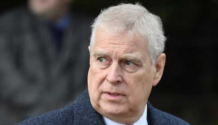 Prince Andrews siblings attended fathers memorial service?