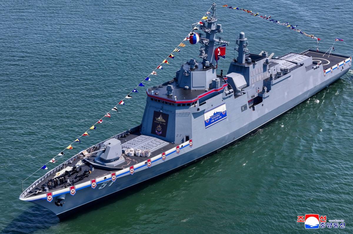 North Korea launches new destroyer