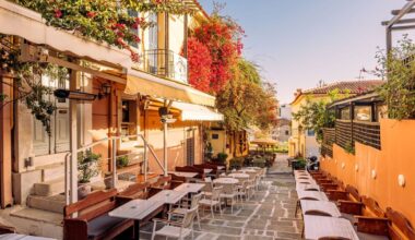 Number one holiday destination in Greece named - it’s not Santorini | Travel News | Travel