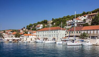 The beautiful island city that's the 'French Riviera of Eastern Europe - 32C in April | World | News