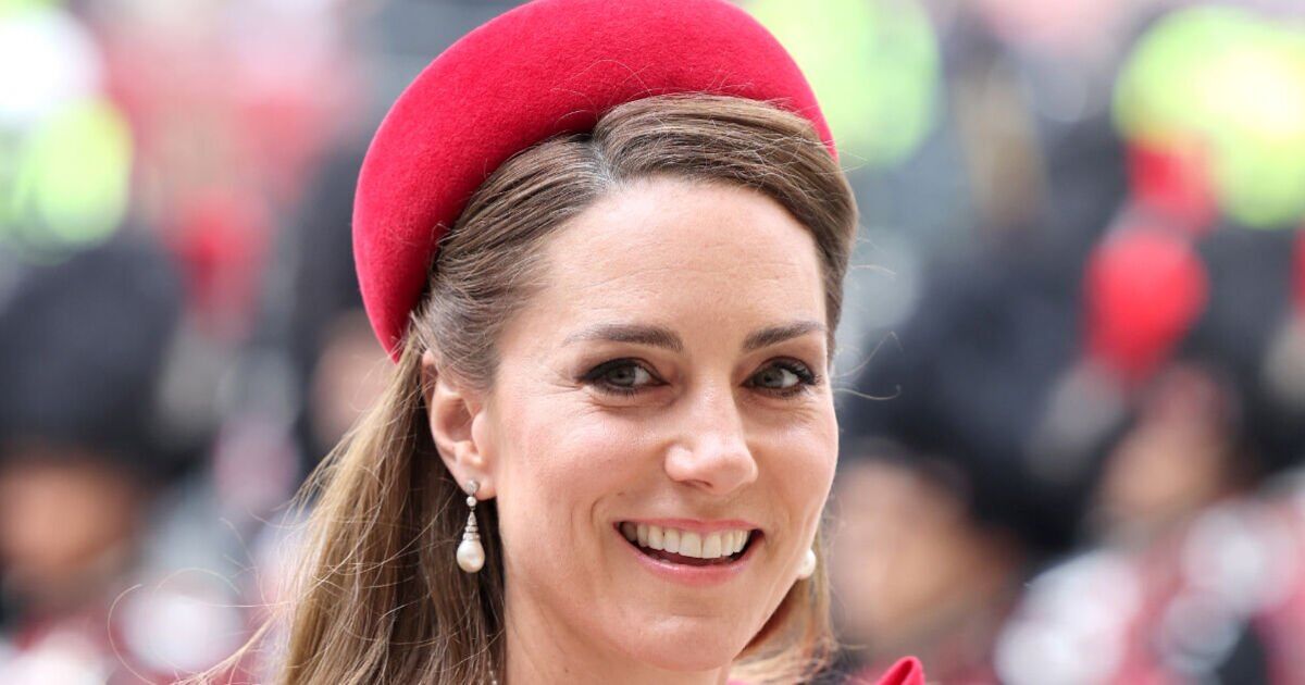 Meghan Markle 'snubbed by Hollywood star because she loves Princess Kate' | Royal | News