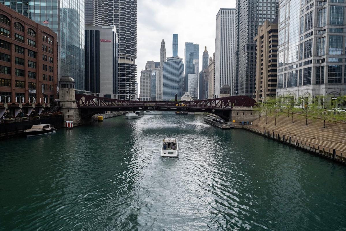 Tariff-Fueled Market Rout Cost Chicago’s Pensions $1 Billion