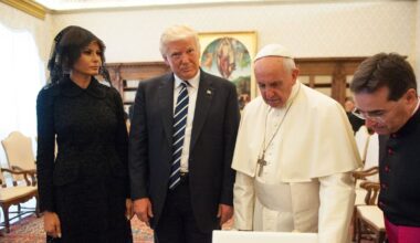 Pope Francis funeral: Trump set for humbling 'third-tier seat' behind Prince William | World | News