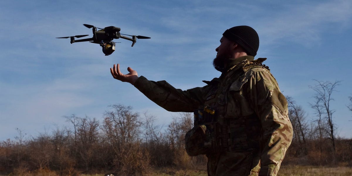 Ukraine Drone Operator Texts, FaceTimes With Makers to Get Better Weapons