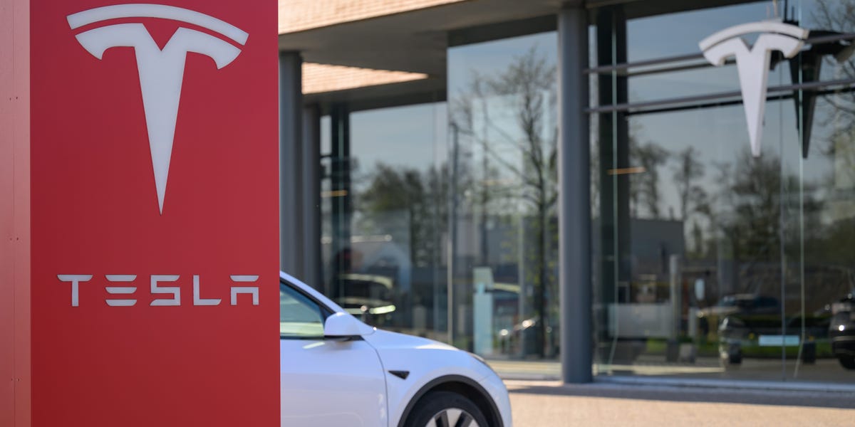 Tesla Is Promoting 'Pre-Tariff' EVs in Canada As Prices Begin to Rise