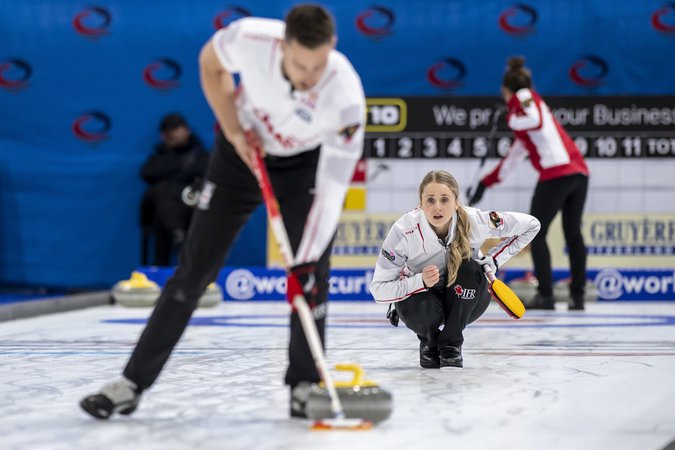 Canada remains unbeaten with 8-6 win over Sweden at mixed doubles curling worlds | NanaimoNewsNOW